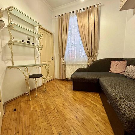 Apartments On Sholom Aleichem Та Ще Варіант Поруч Liov Exterior foto