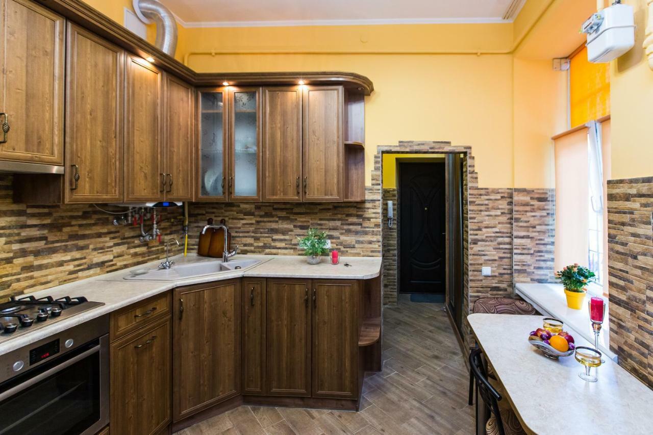 Apartments On Sholom Aleichem Та Ще Варіант Поруч Liov Exterior foto