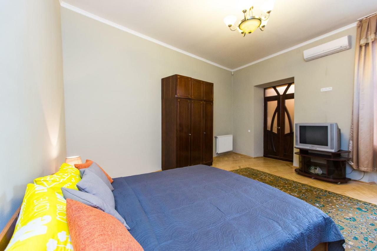 Apartments On Sholom Aleichem Та Ще Варіант Поруч Liov Exterior foto