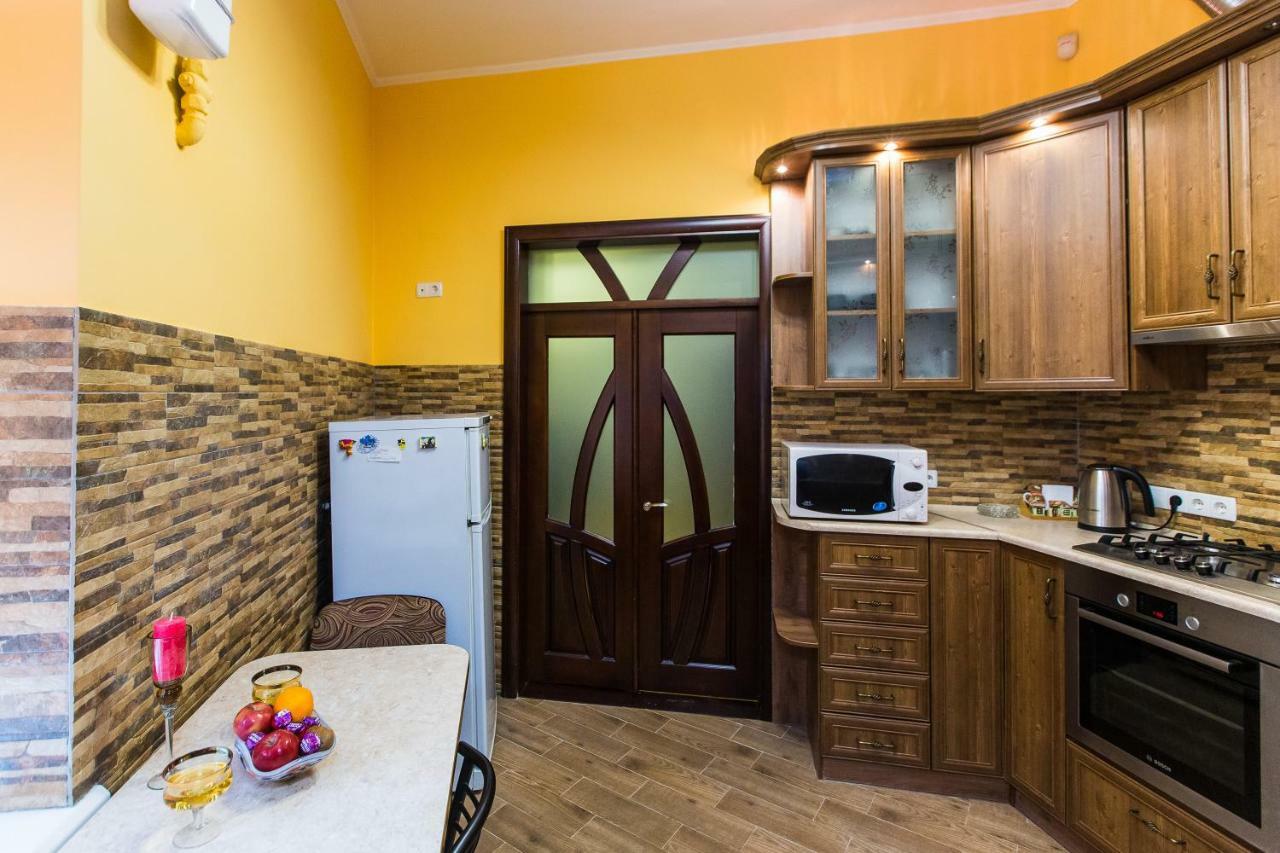 Apartments On Sholom Aleichem Та Ще Варіант Поруч Liov Exterior foto