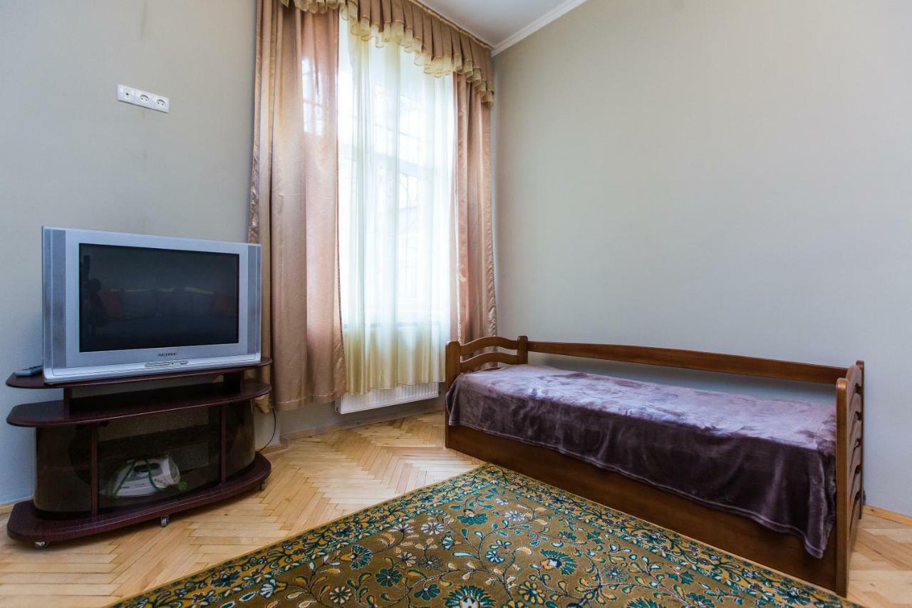 Apartments On Sholom Aleichem Та Ще Варіант Поруч Liov Exterior foto