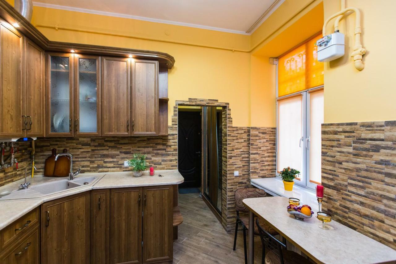 Apartments On Sholom Aleichem Та Ще Варіант Поруч Liov Exterior foto